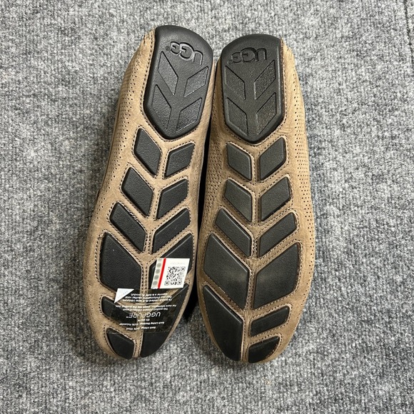 NIB UGG Mens 8 Henrick Perforated Leather Driving Moccasins Taupe Loafer 1010639 - Picture 5 of 11